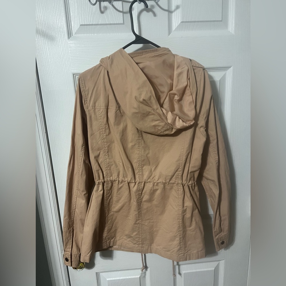 jacket - Picture 2 of 2